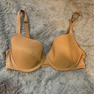 Skims Weightless Demi Bra 38C